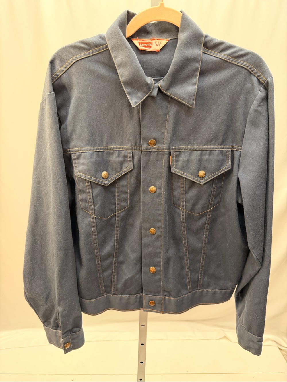 Vintage Levi's Red Tab Trucker Denim Jacket Size 42 Dark Wash 1980s